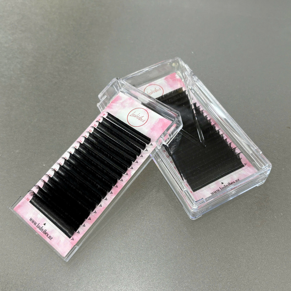 CLEARANCE Cashmere lashes  lashes extensions in 0.07 diameter