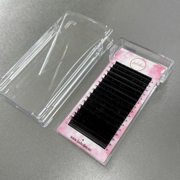 CLEARANCE Cashmere lashes  lashes extensions in 0.07 diameter